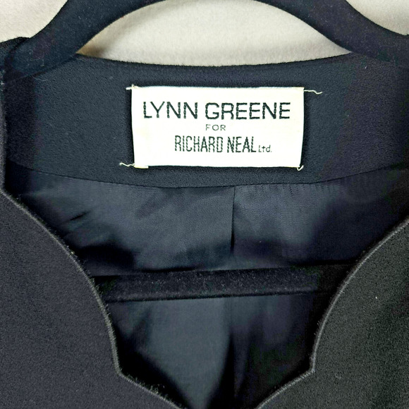 Lynn Greene for Richard Neal Black Light Jacket Size 8 Buttons - Picture 3 of 9